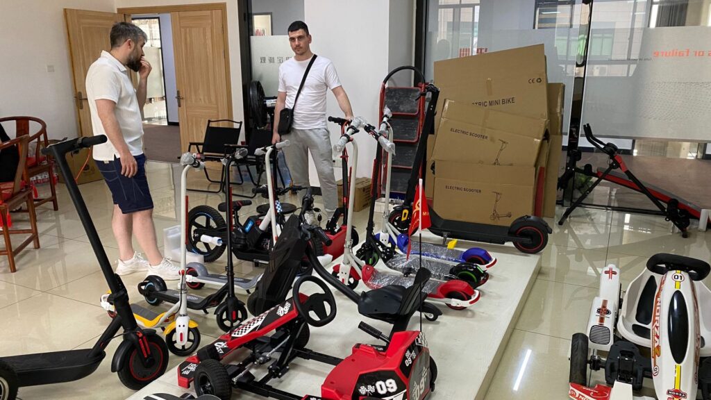 CHINEBIKE is a professional manufacturer of electric scooters and electric bikes in China.We produce escooters and ebikes .